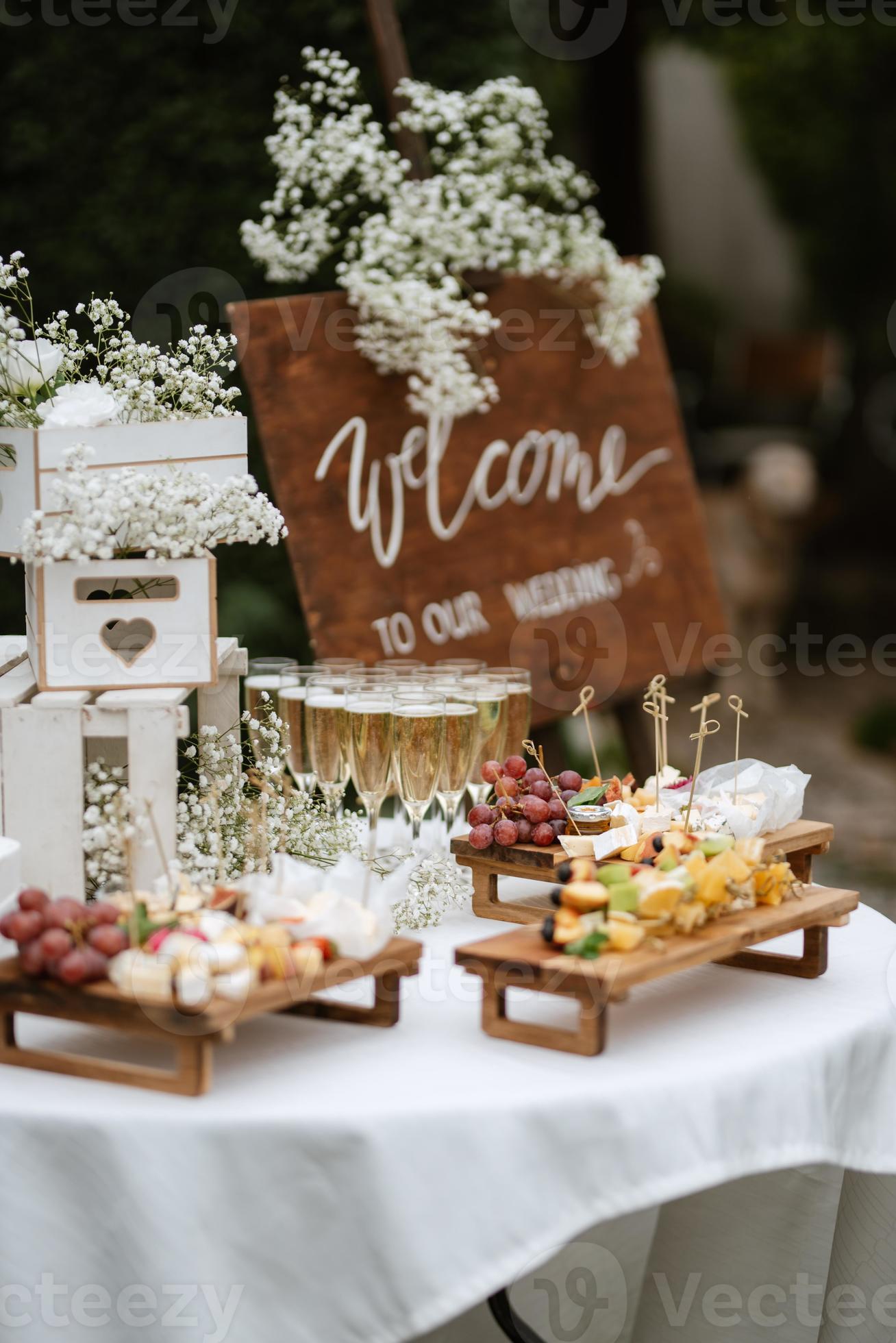 welcome buffet with alcohol and snacks 7106080 Stock Photo at Vecteezy