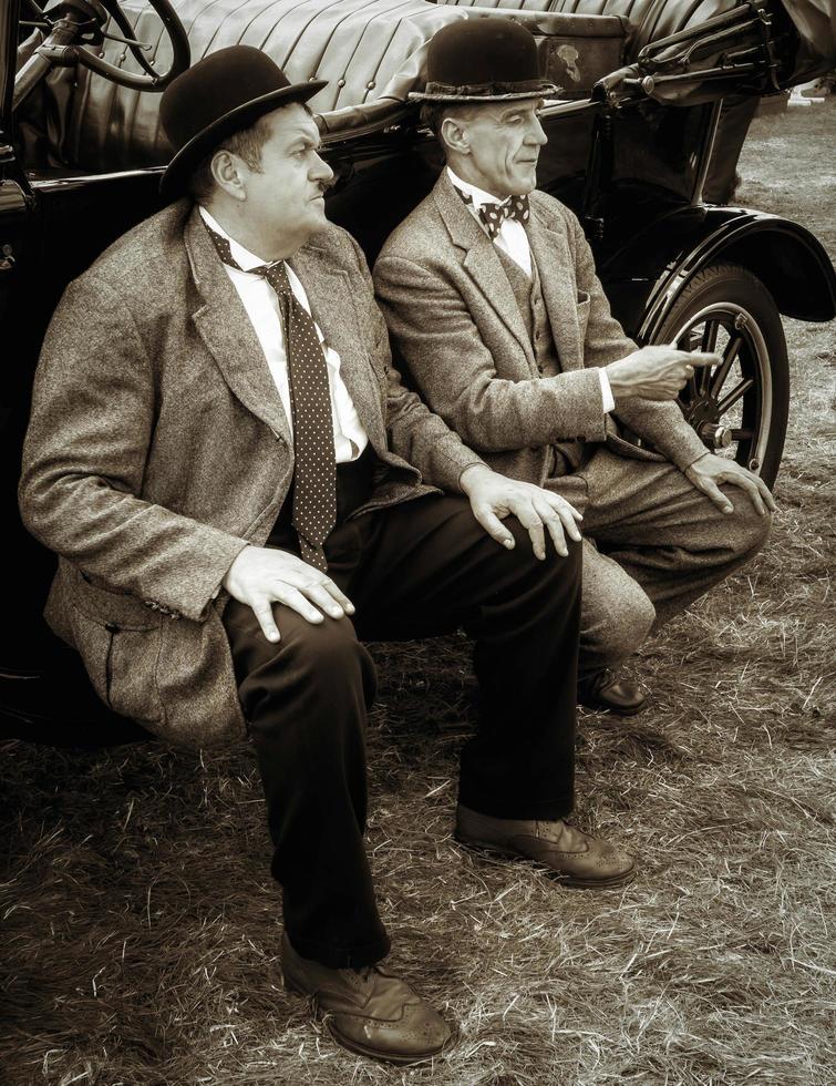 Shoreham-by-sea, West Sussex, Reino Unido, 2014. Laurel y Hardy dobles foto