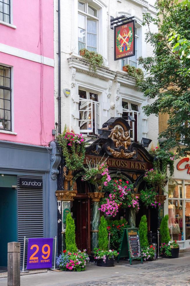 Londres, Reino Unido, 2013. vista del pub Cross Keys foto