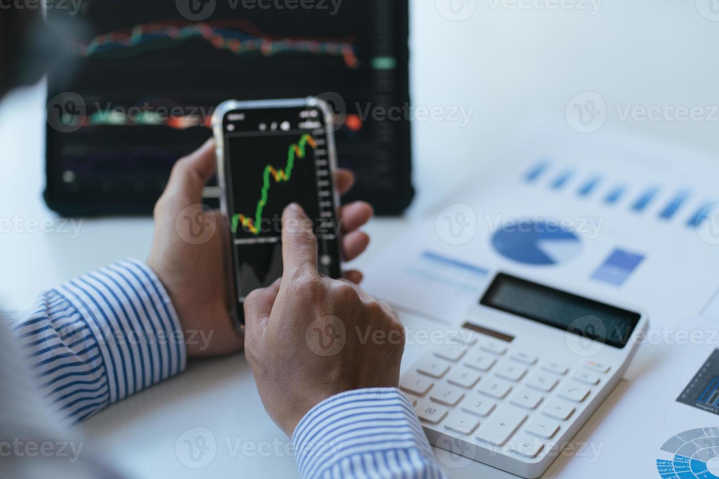 Businessman Investment Entrepreneur Trading discussion and analysis graph stock market trading,stock chart concept. photo