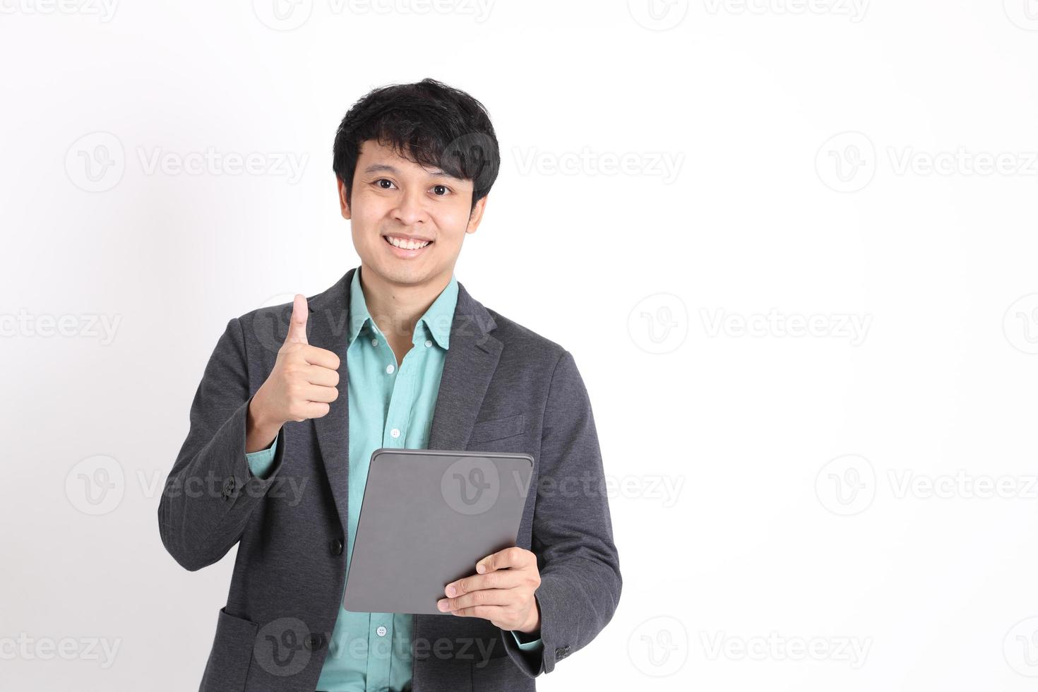 joven empresario asiático foto