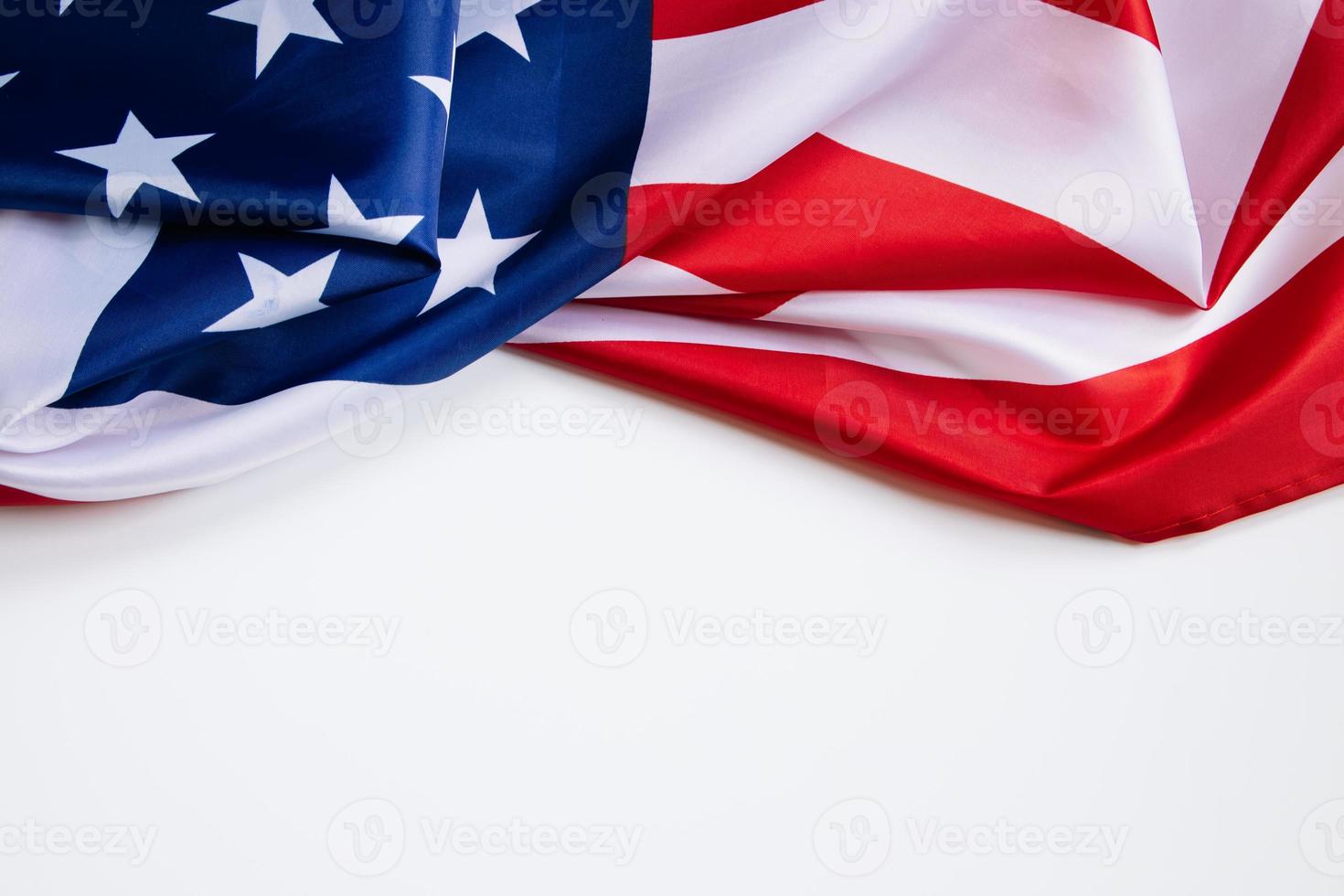 bandera estadounidense. antecedentes para el día de la independencia, el día de los caídos o el día del trabajo. cultura de estados unidos. lugar para su texto. foto