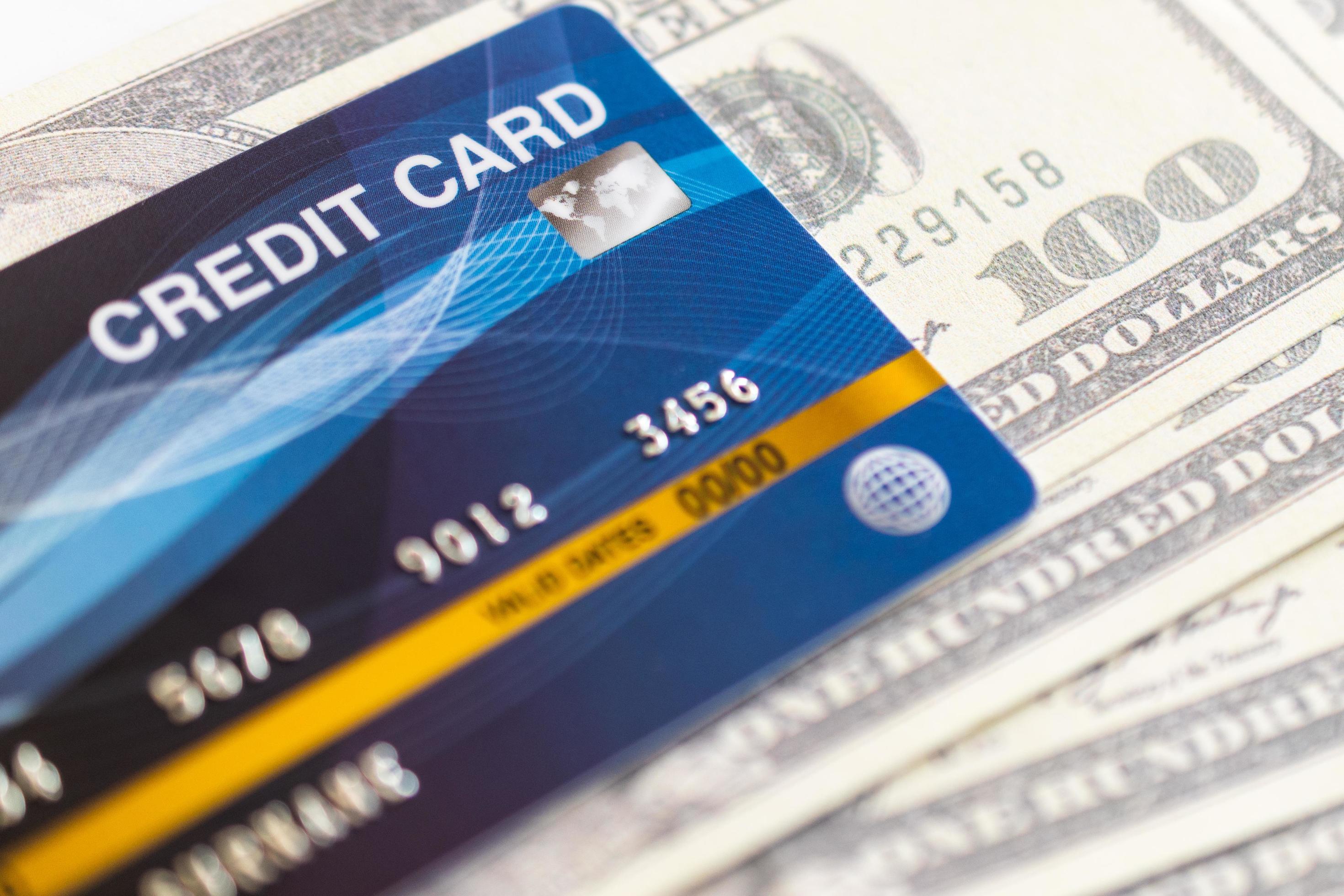 Credit Cards And 100 Dollars In Cash 7183317 Stock Photo At Vecteezy