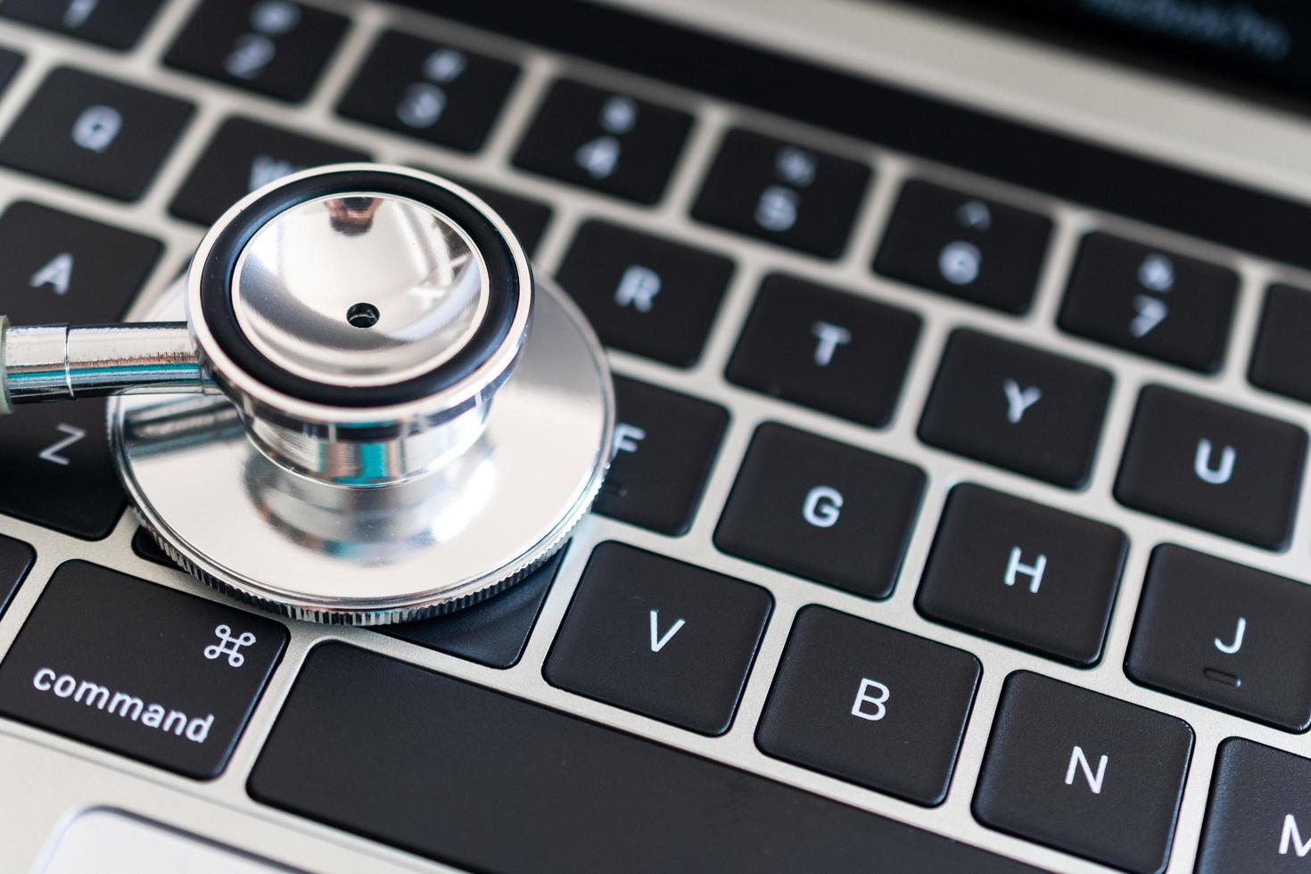 Stethoscope on the computer. computer or data analysis concept photo