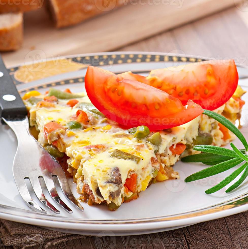 tortilla con verduras foto