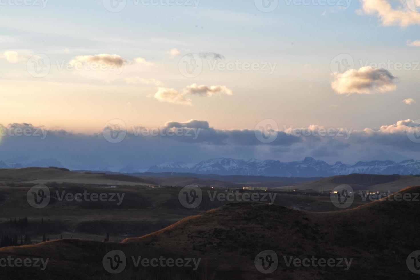 cielos de pradera en invierno foto