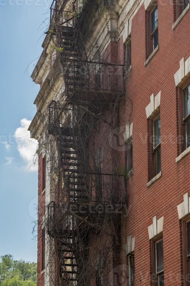 el hotel Willard abandonado y la estación de tren de Baltimore y Ohio en Grafton WV foto