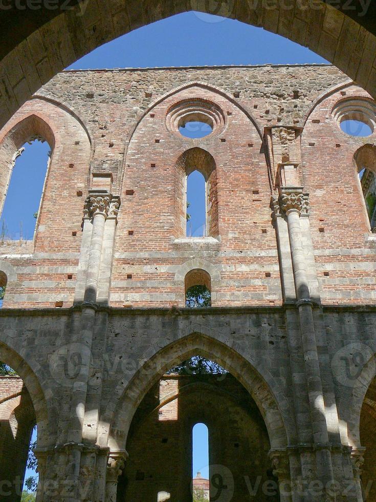 San Galgano Abbey photo