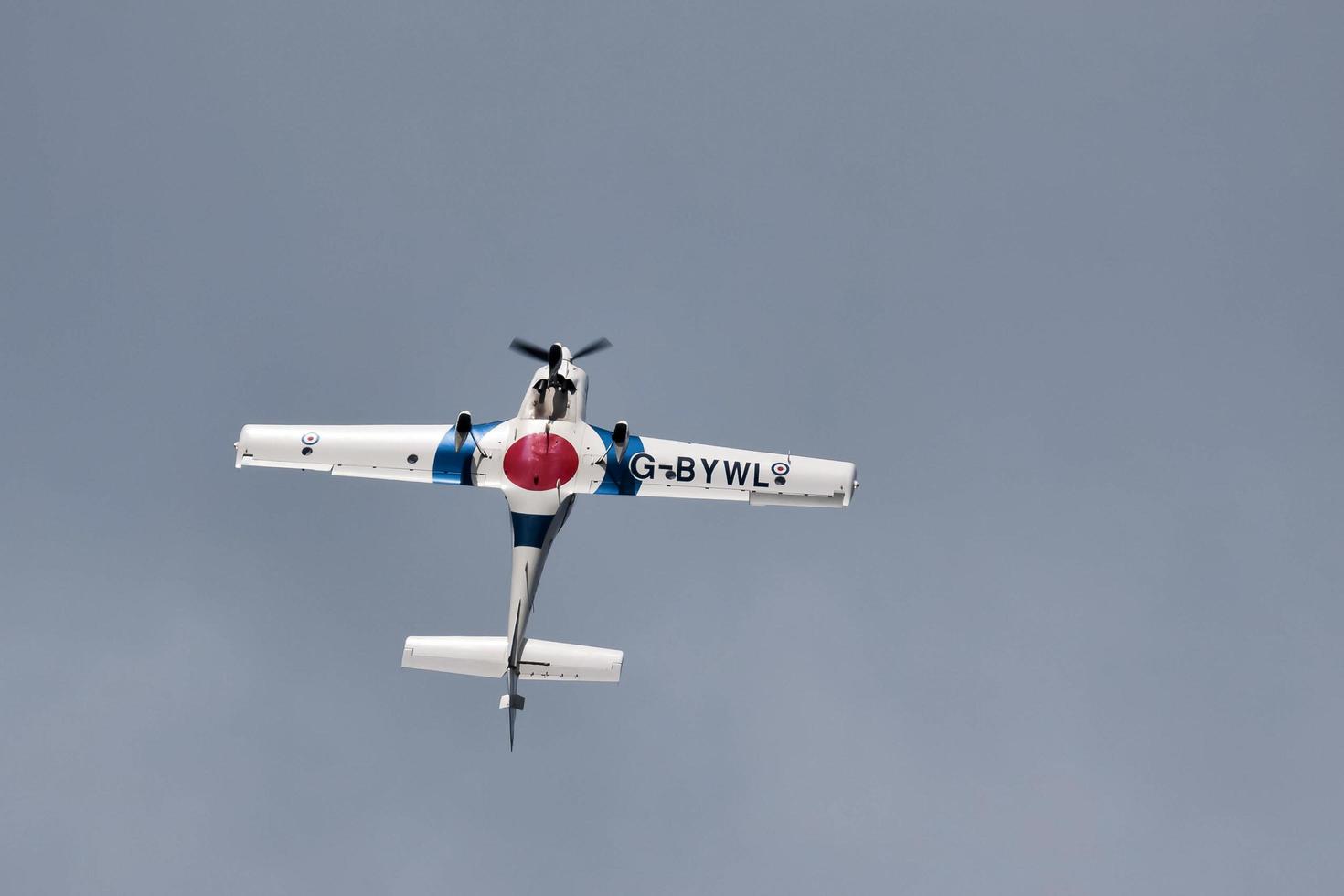 Biggin Hill, Kent, Reino Unido, 2009. Grob 115e tutor t1 exhibición aérea en Biggin Hill Airshow foto