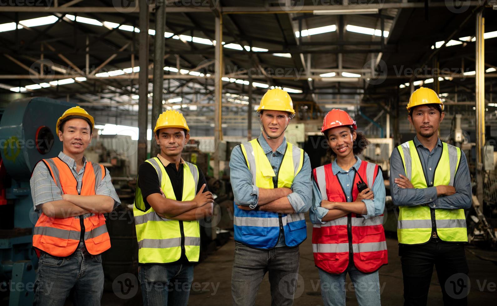 The foreign chief engineer came to inspect the old mechanical factory photo