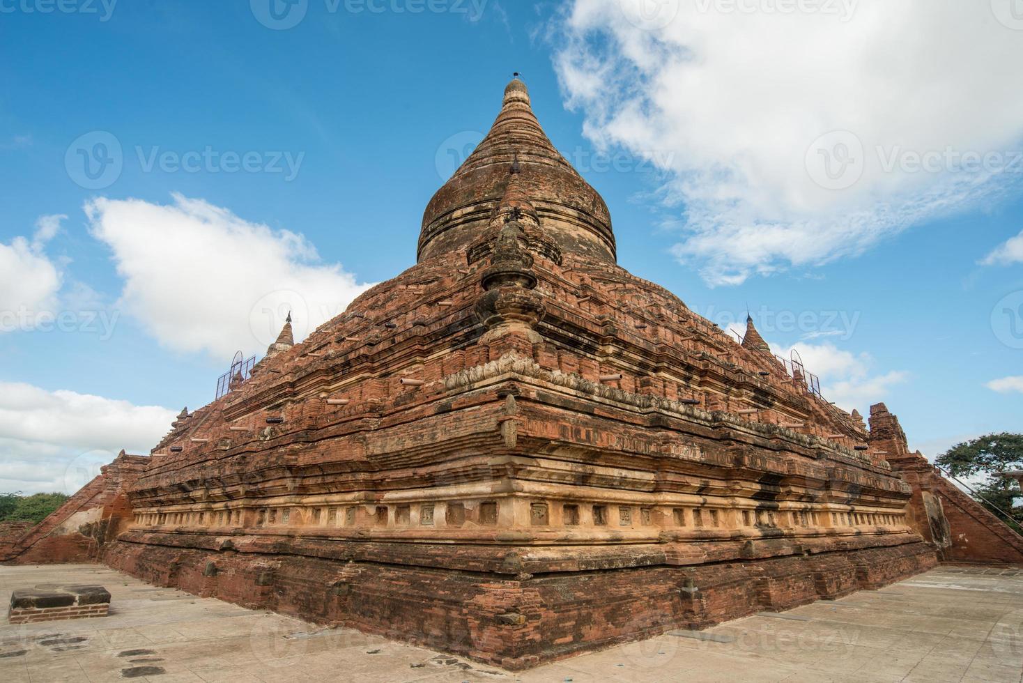Mingala Zedi Pagoda the last pagoda of Bagan the first empire of Myanmar. photo