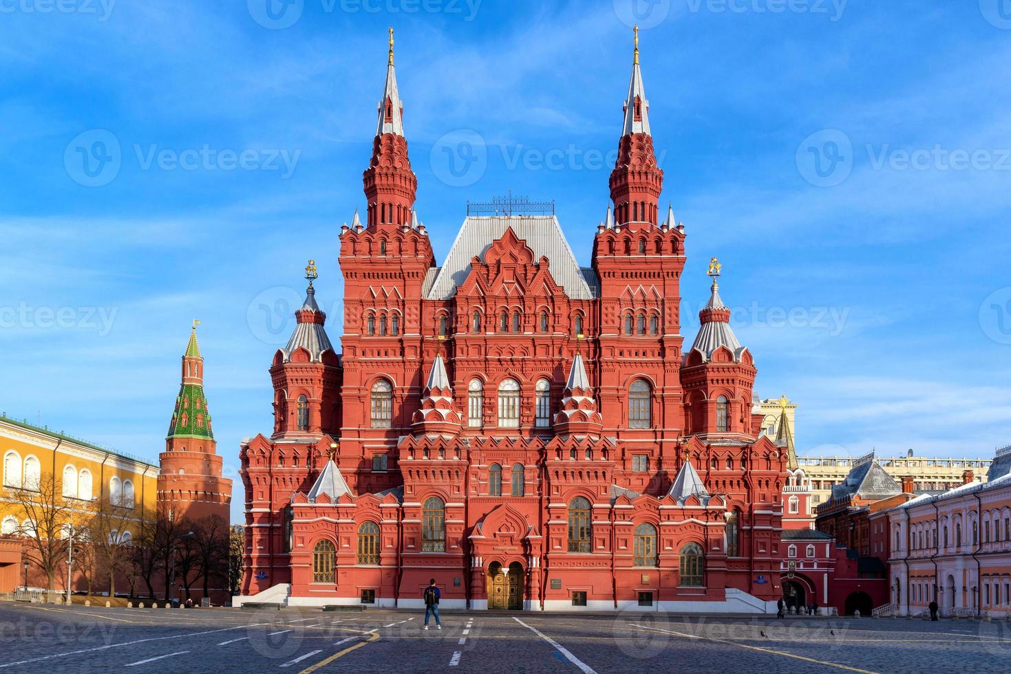 museo de historia en la plaza roja de moscú, rusia foto