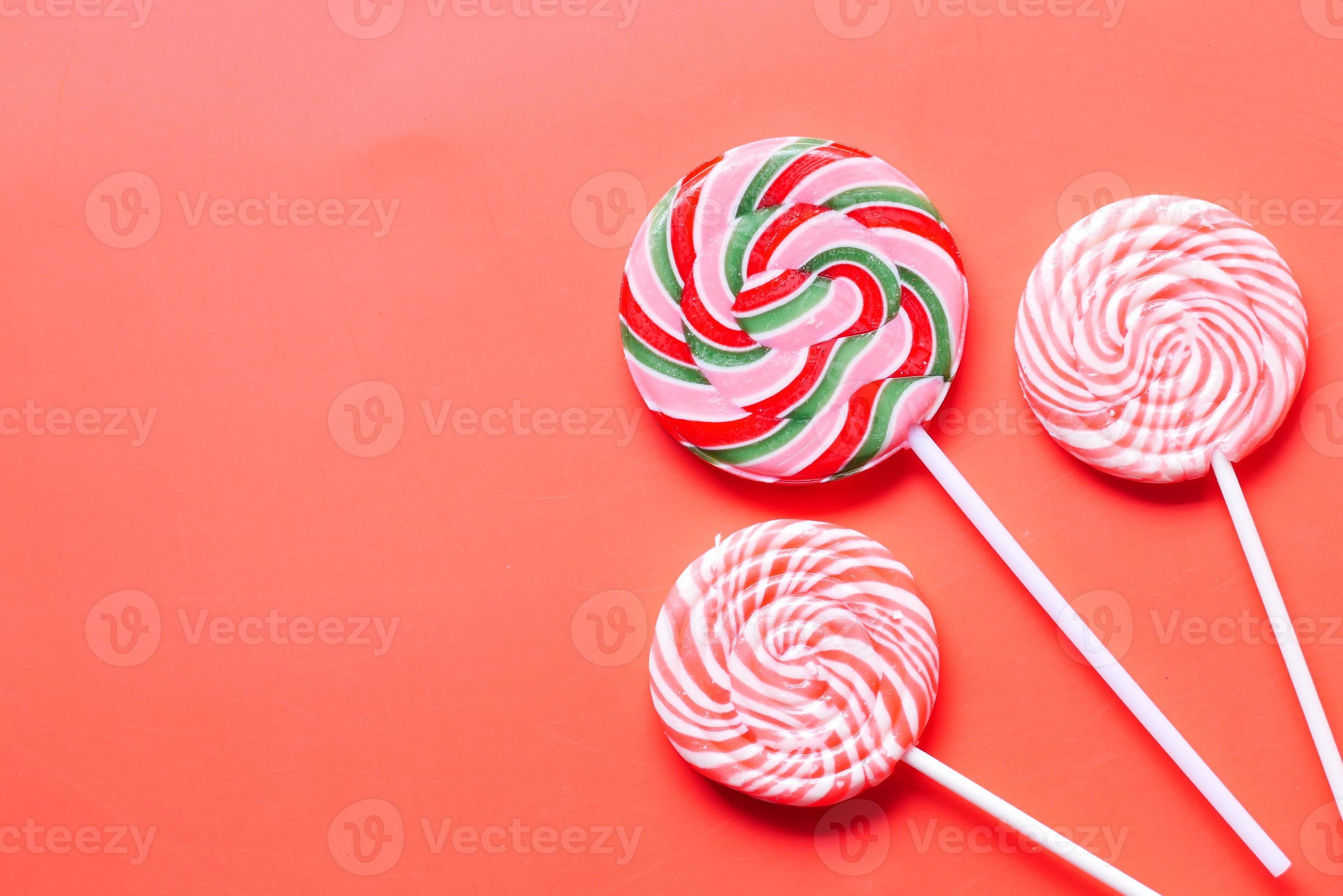 close up of lollipop candy on table 7235983 Stock Photo at Vecteezy
