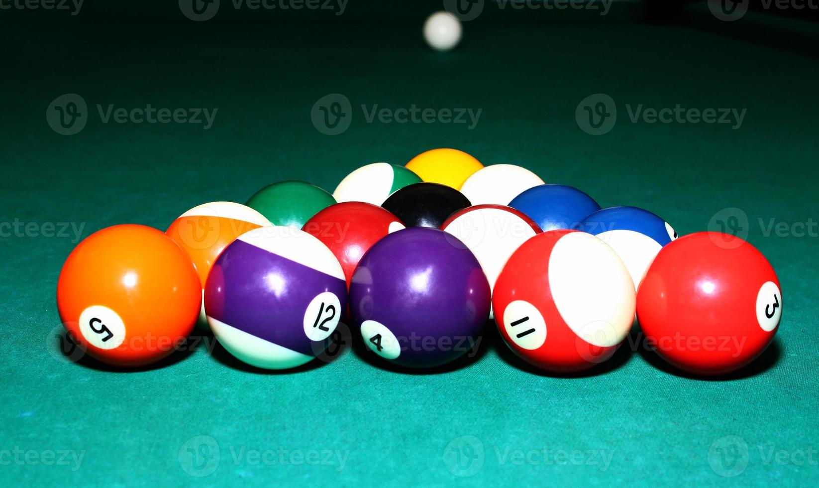 balls for billiards photo