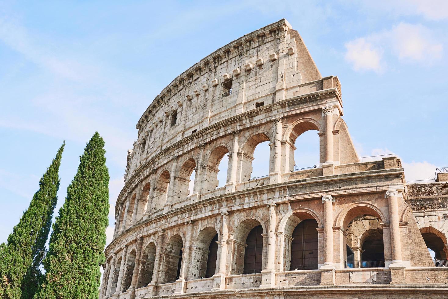 roma, italia, 2021 - anfiteatro coliseo foto