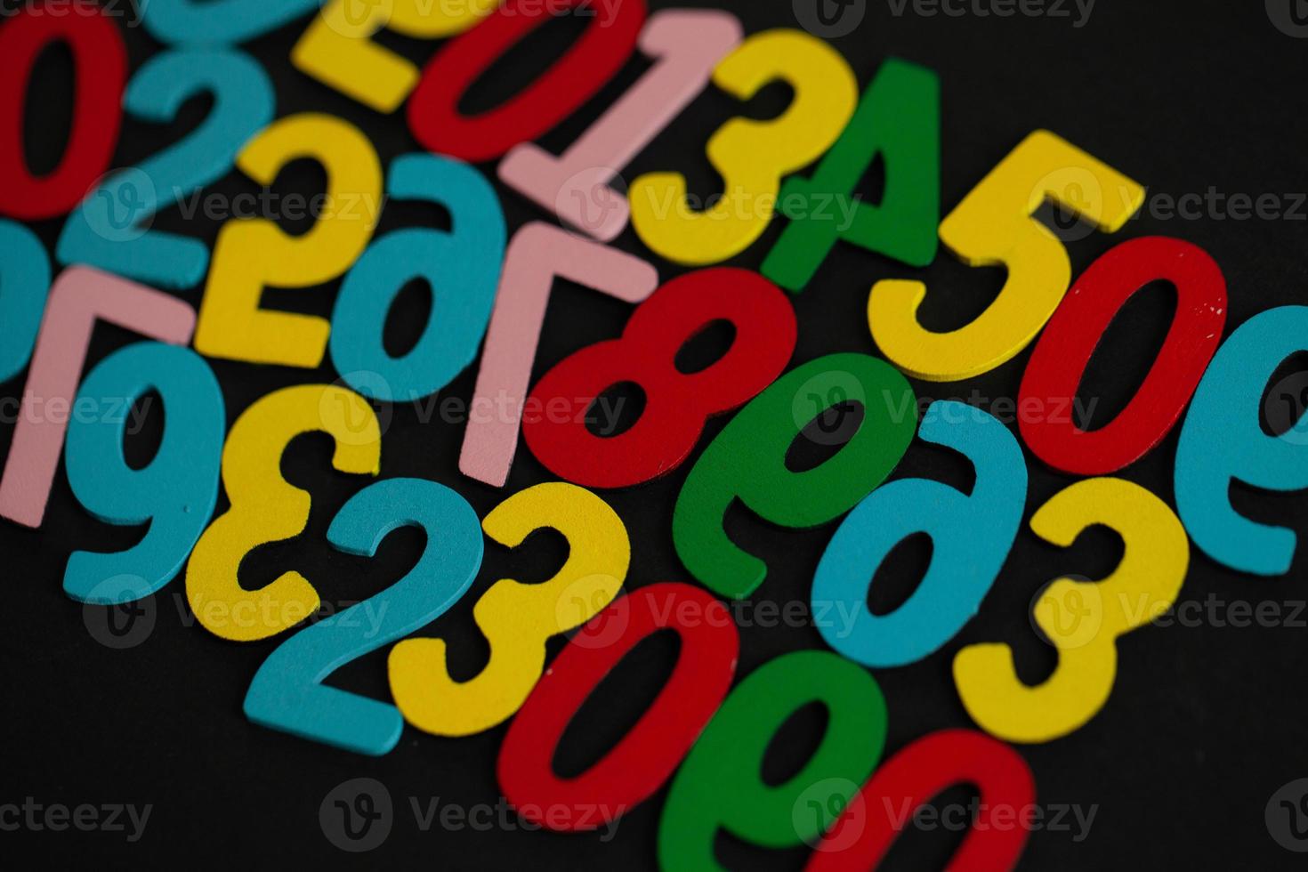 Background of numbers. from zero to nine. Numbers texture. Finance data concept. Matematic. Seamless pattern with numbers. financial crisis concept. Business success. photo
