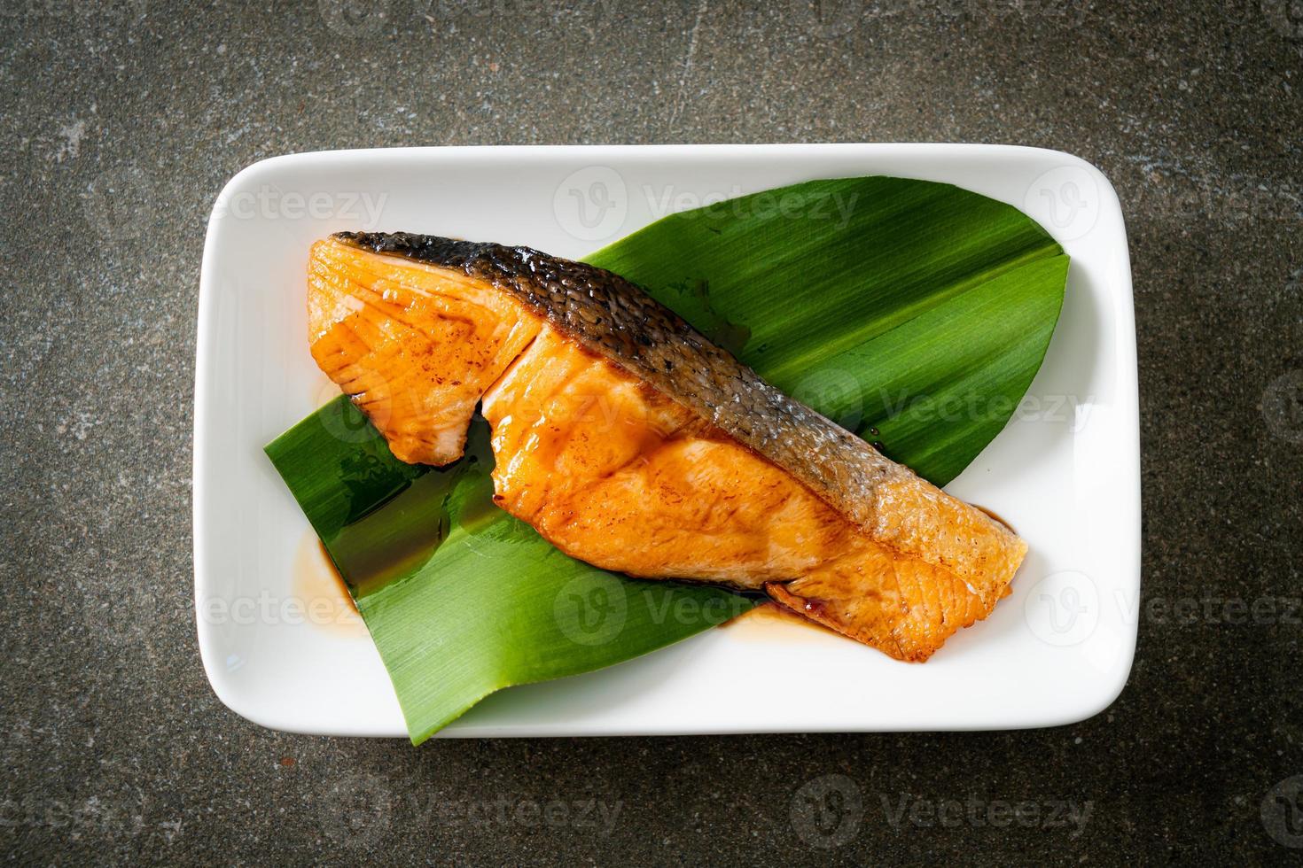 Grilled Salmon Steak with Soy Sauce photo