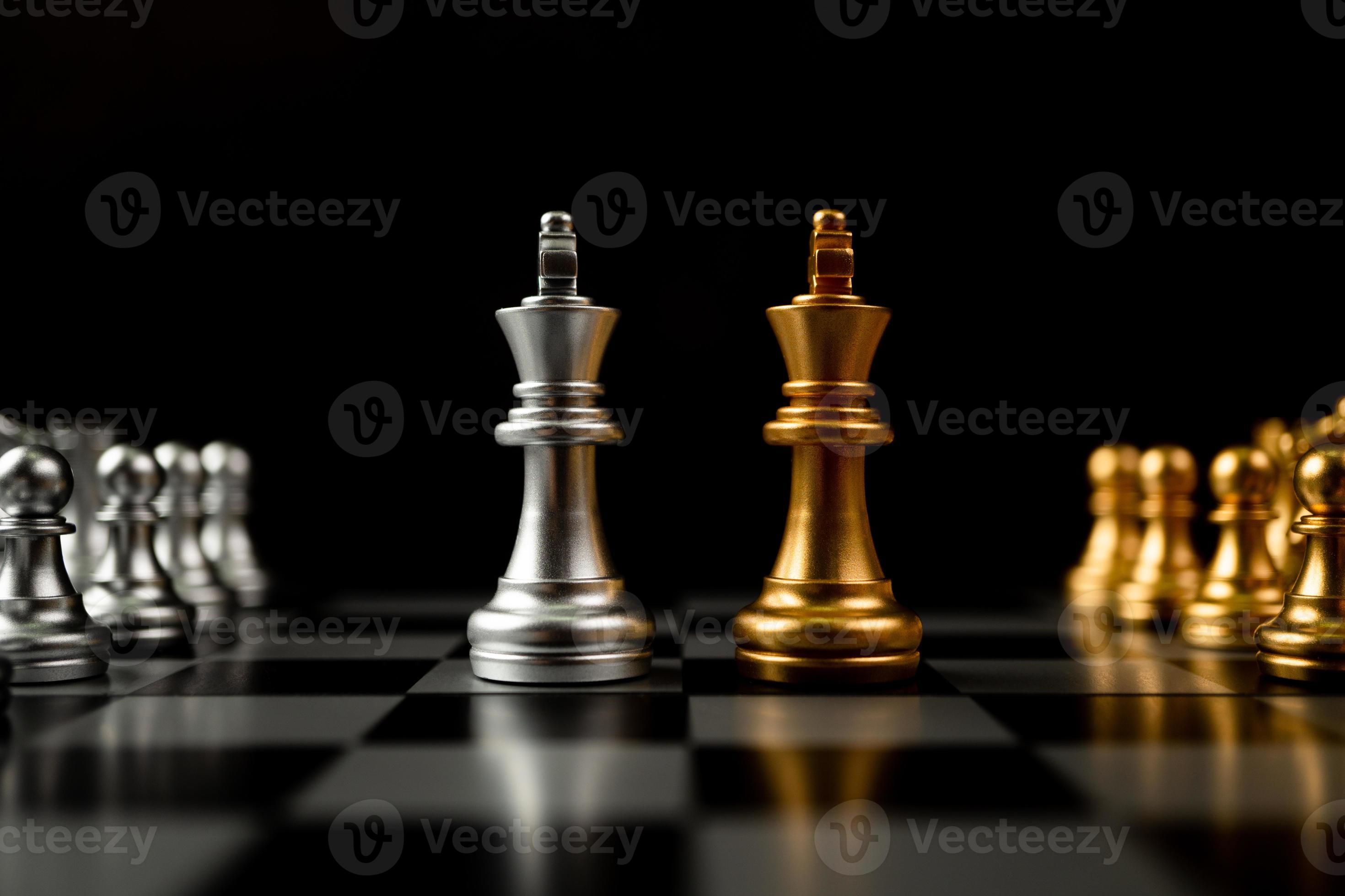 Download Silver Chess King Wallpaper