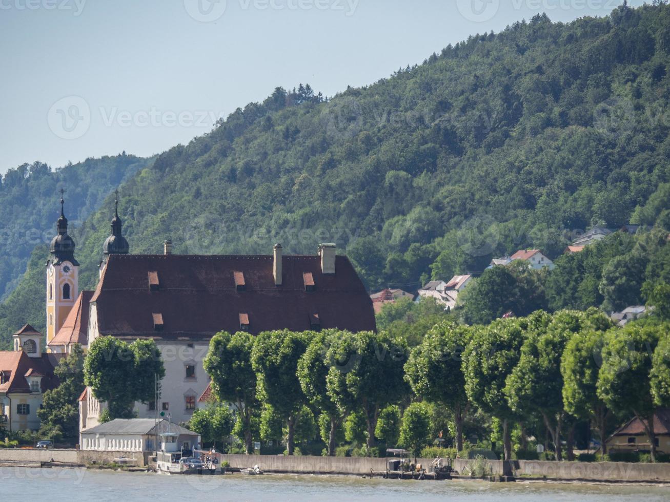 en el río danubio en austria foto