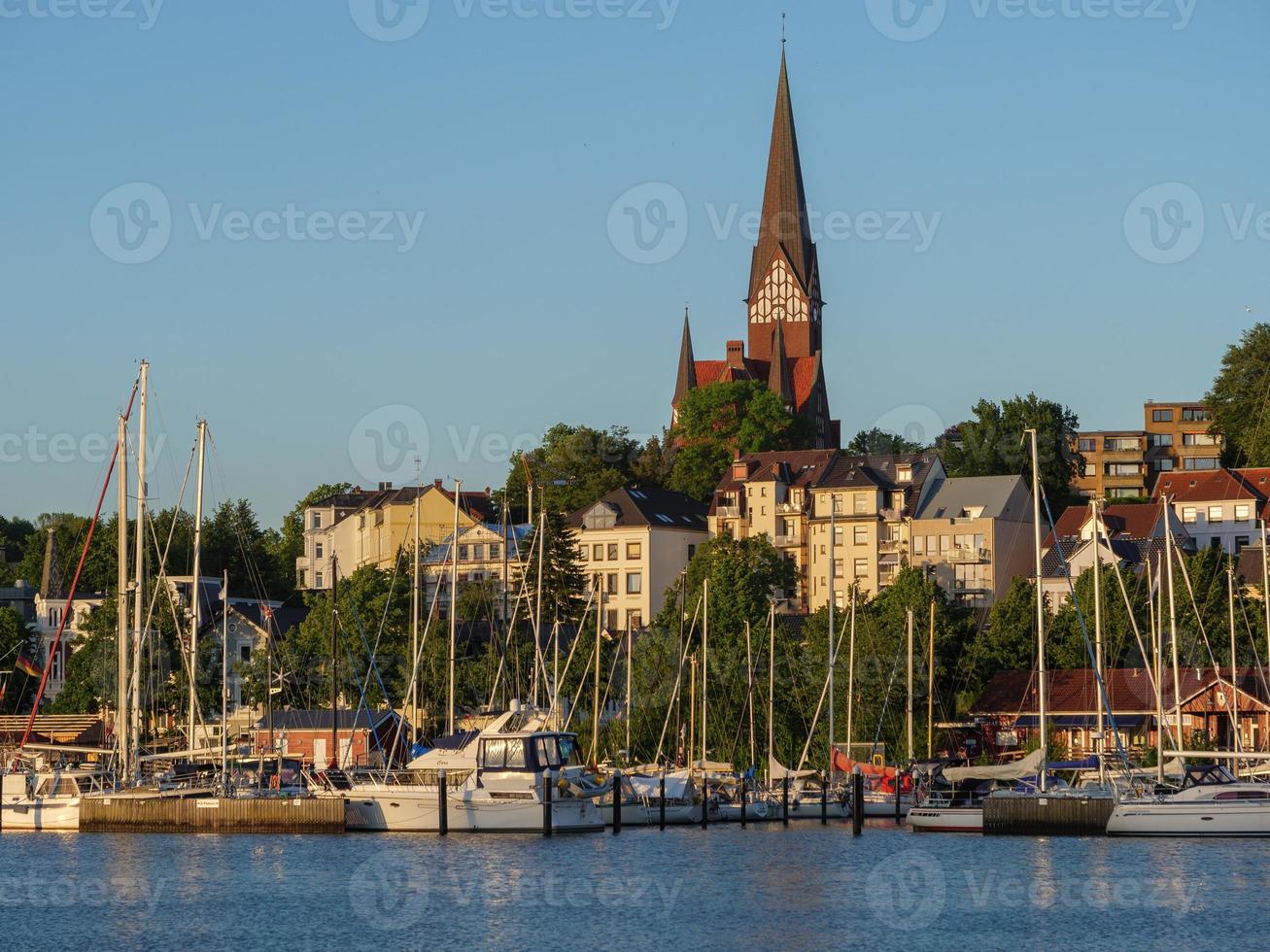 la ciudad de flensburg en el mar báltico foto