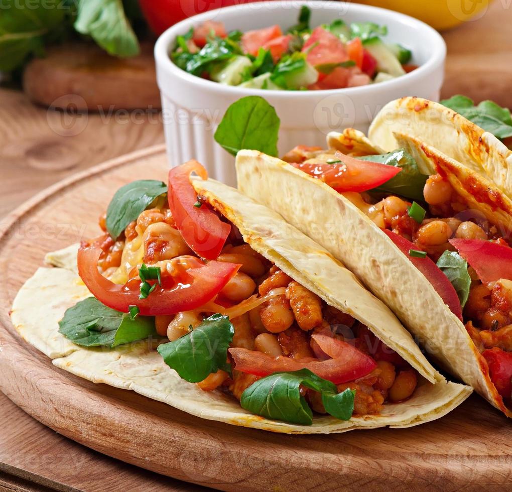 Tacos with chicken and bell peppers photo