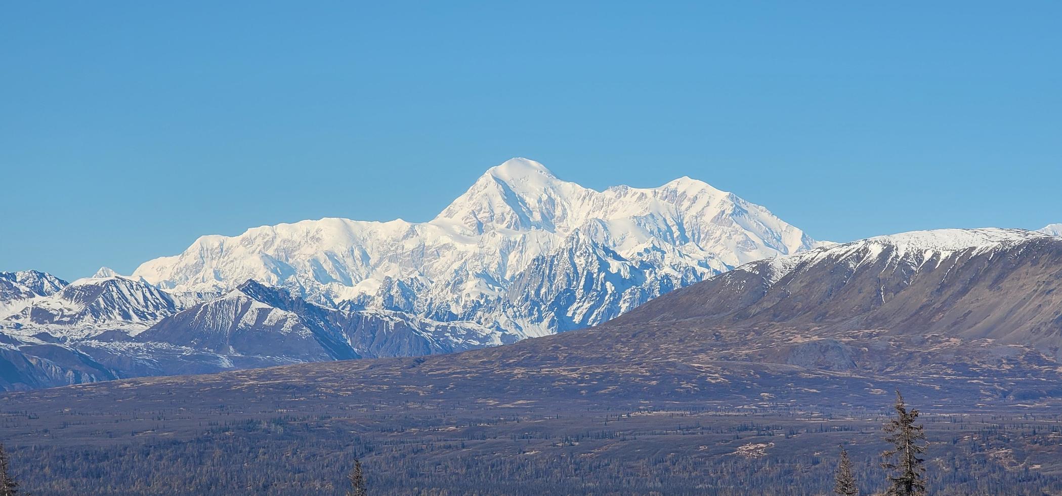 pico denali mt mckinley en alaska foto