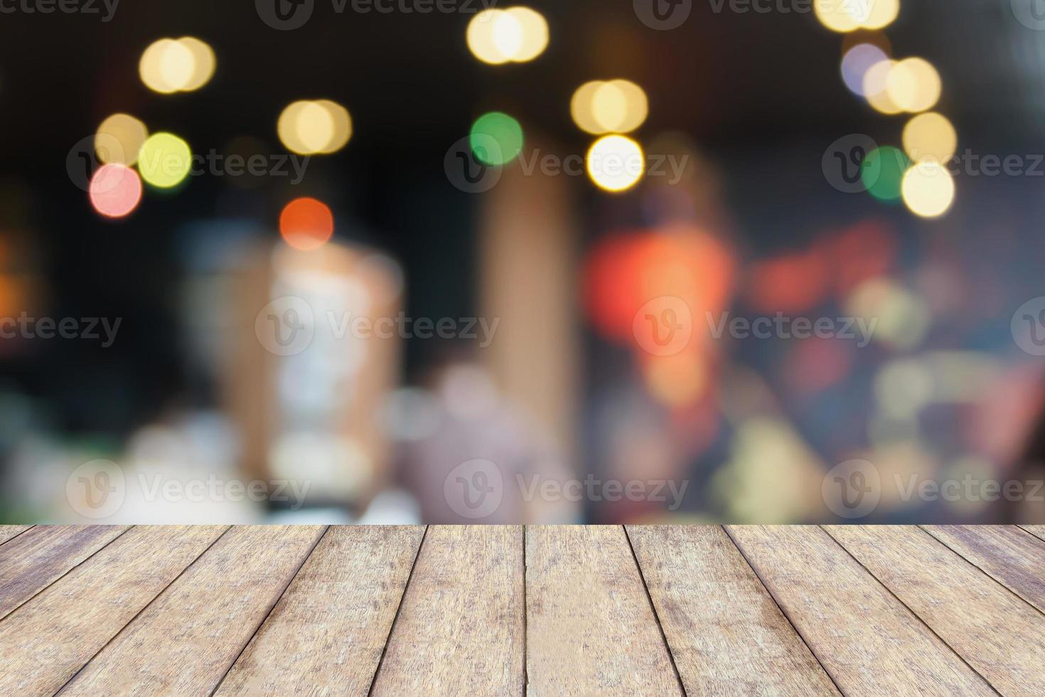 parte superior de la mesa con bar cafetería restaurante fondo borroso foto