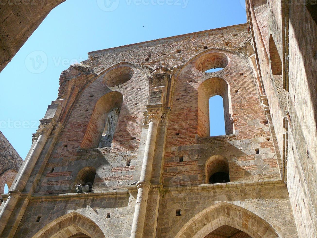 abadía de san galgano foto