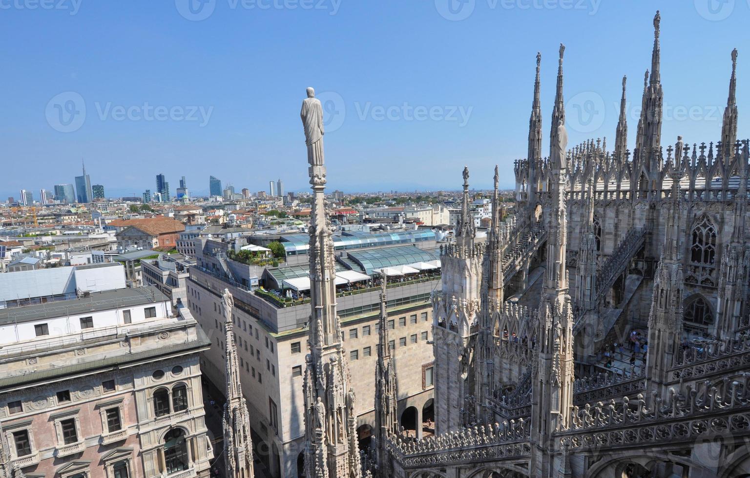 vista aerea en milan foto