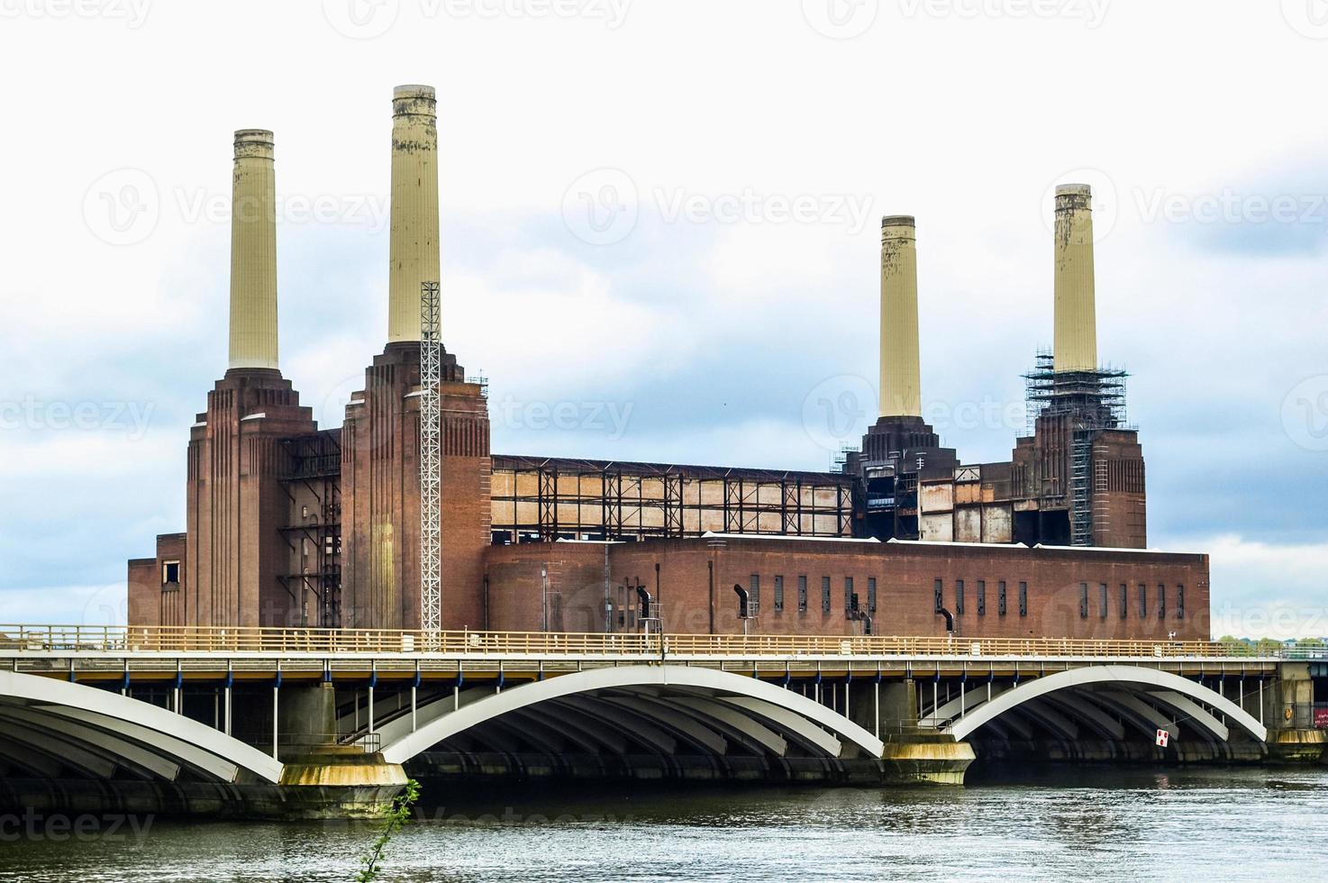 hdr central eléctrica de battersea, londres foto