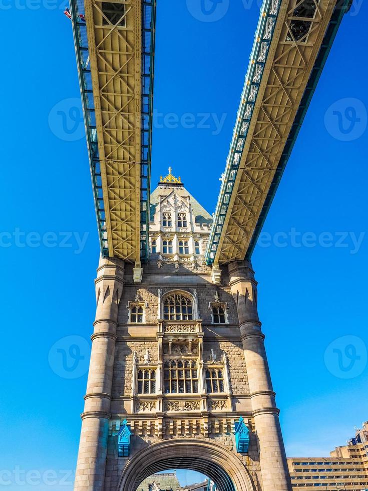 puente de la torre hdr en londres foto