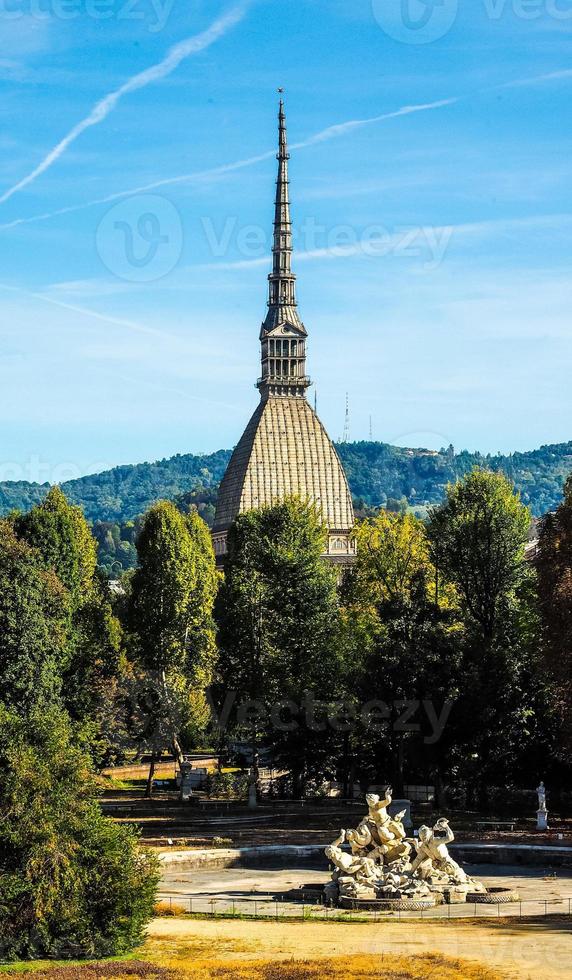 hdr mole antonelliana en turín foto