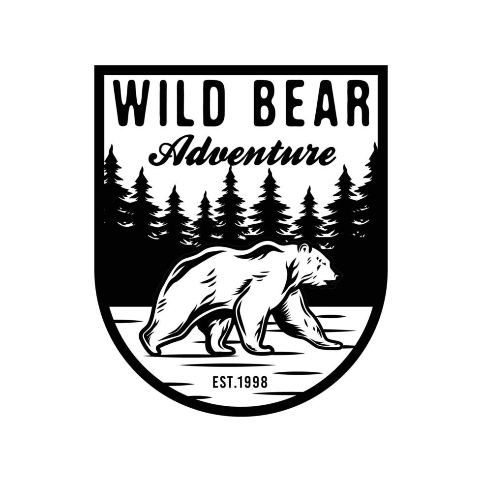 insignia de camping de aventura de oso salvaje con escena natural vector