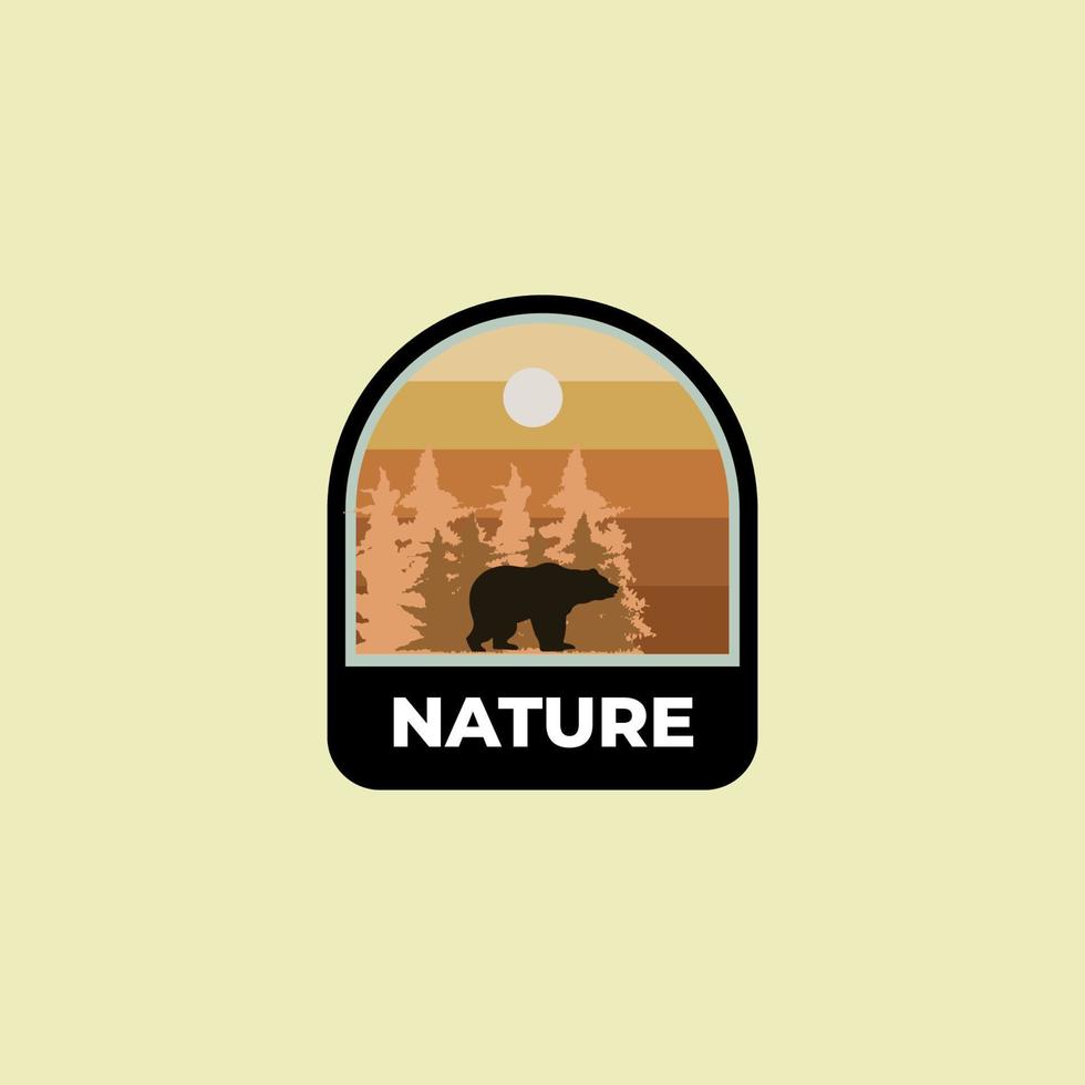 diseño de vector de logotipo de insignia de aventura al aire libre