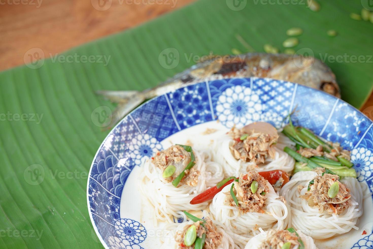 Kanom Jeen Nam Ya , Noodles with Fish Curry Sauce photo