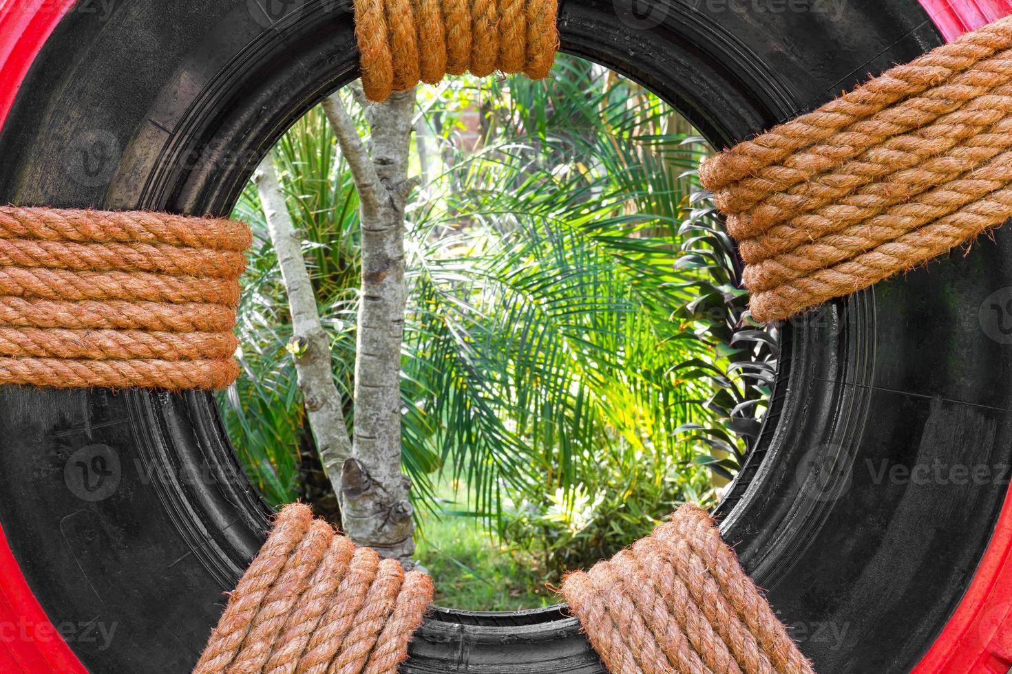 Wheel tied with string photo