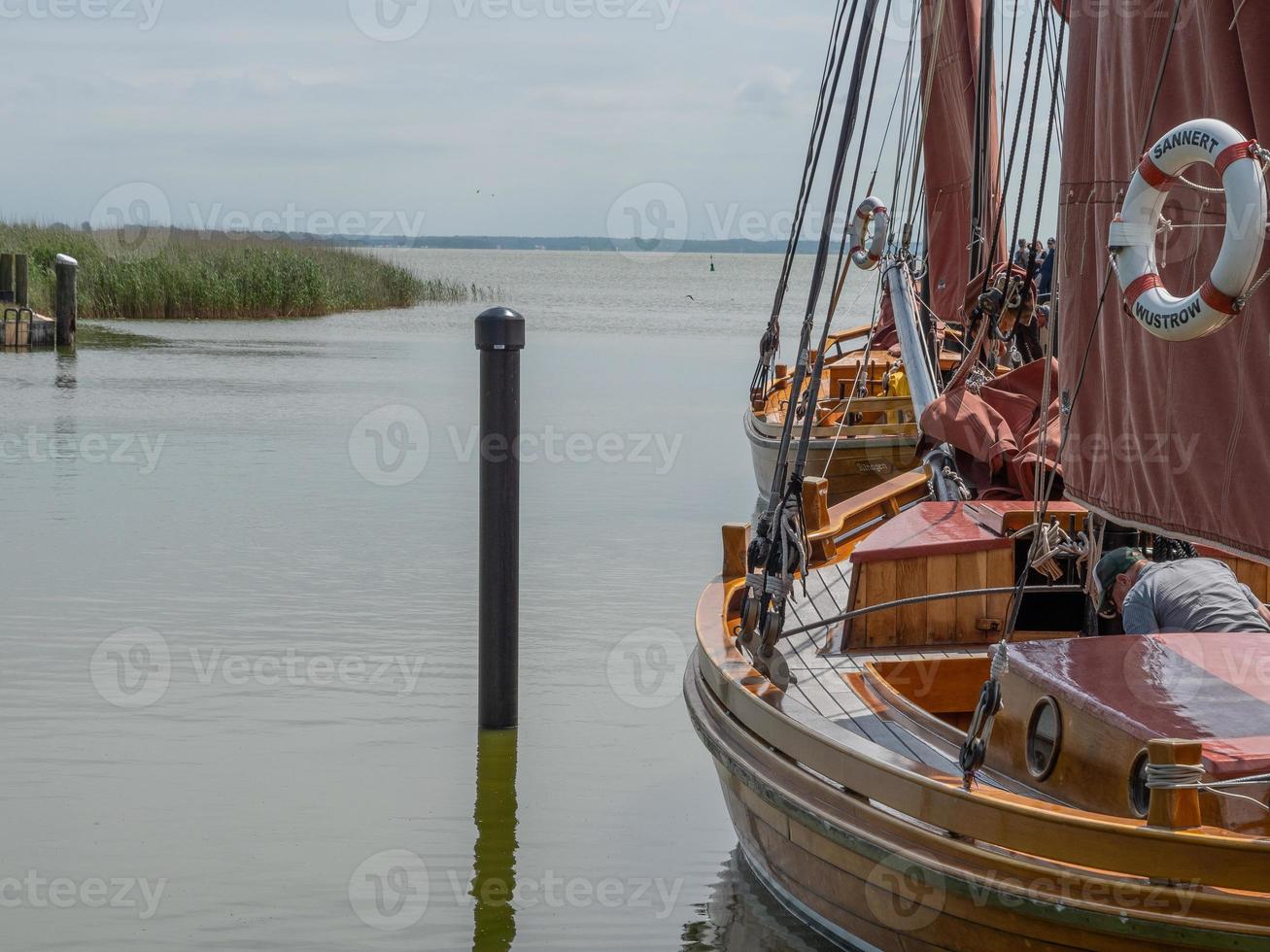 ahrenshoop en el mar báltico en alemania foto