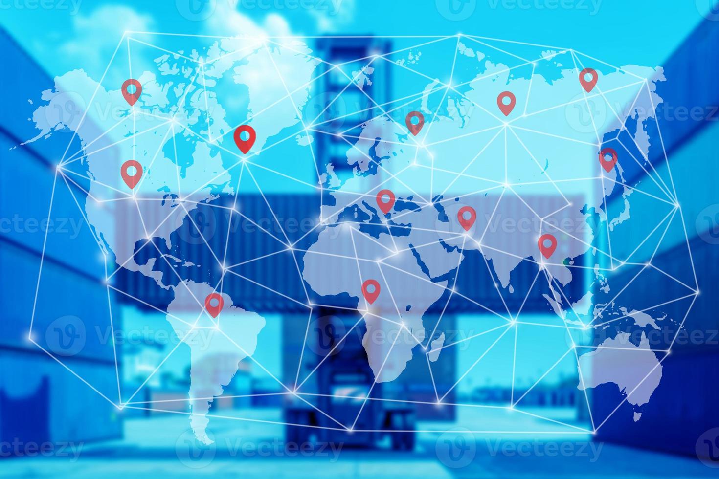 mapa mundial con distribución de red logística en segundo plano, mapa de conexión de asociación logística global del buque de carga de contenedores para antecedentes de importación y exportación, pedidos en línea en todo el mundo foto