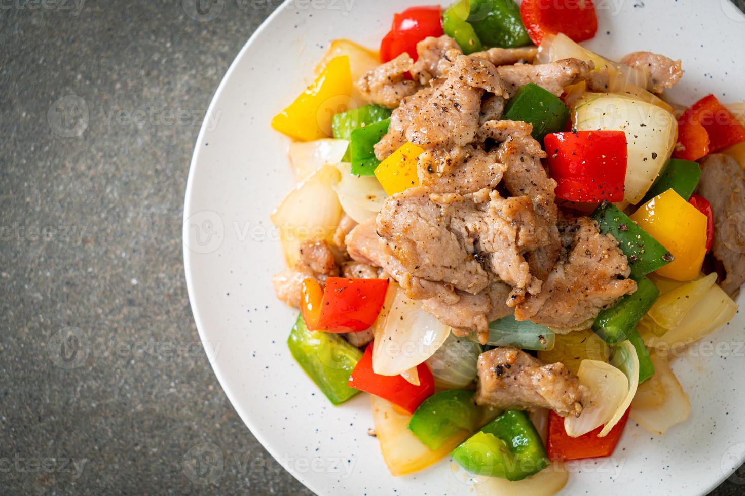 Stir Fried Pork with Black Pepper photo