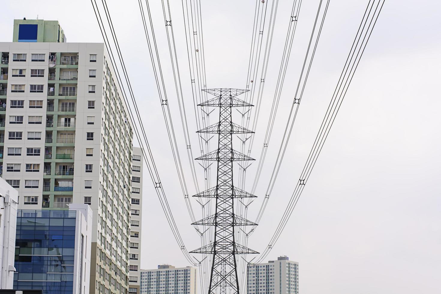 cables electricos de alta tension foto