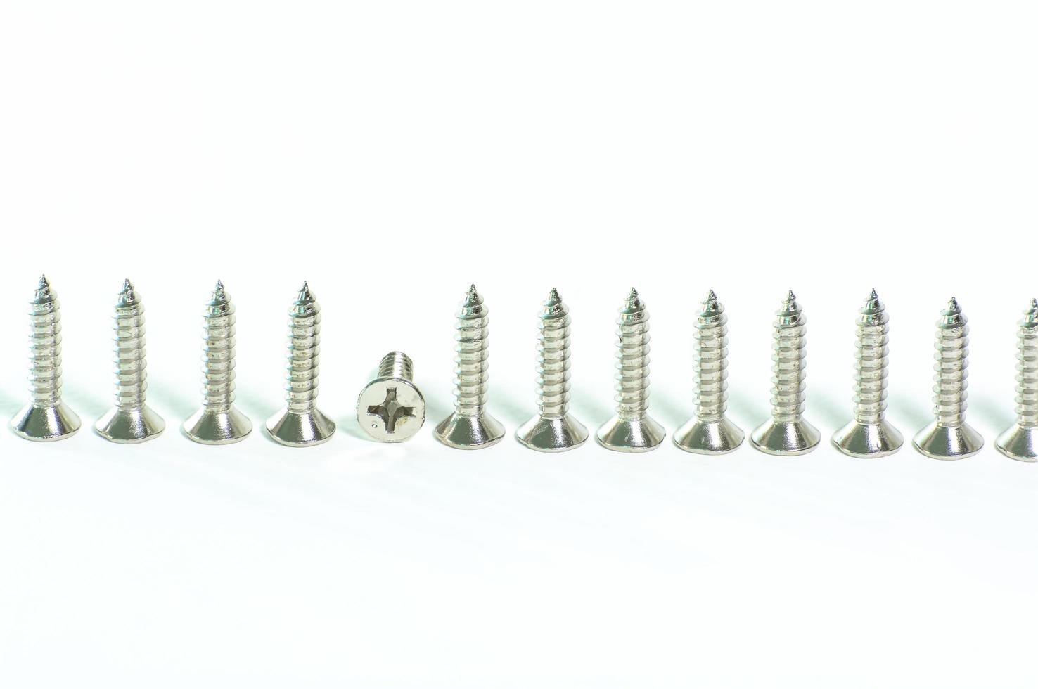 Salf tapping screw photo