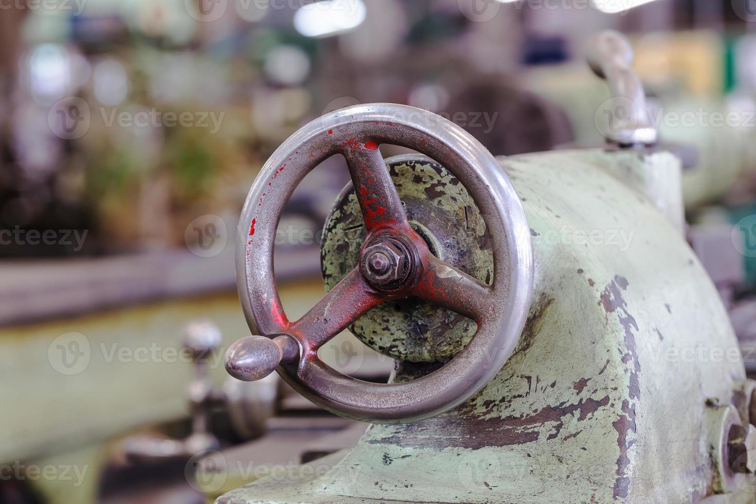 Adjustment wheel of lathe machine photo