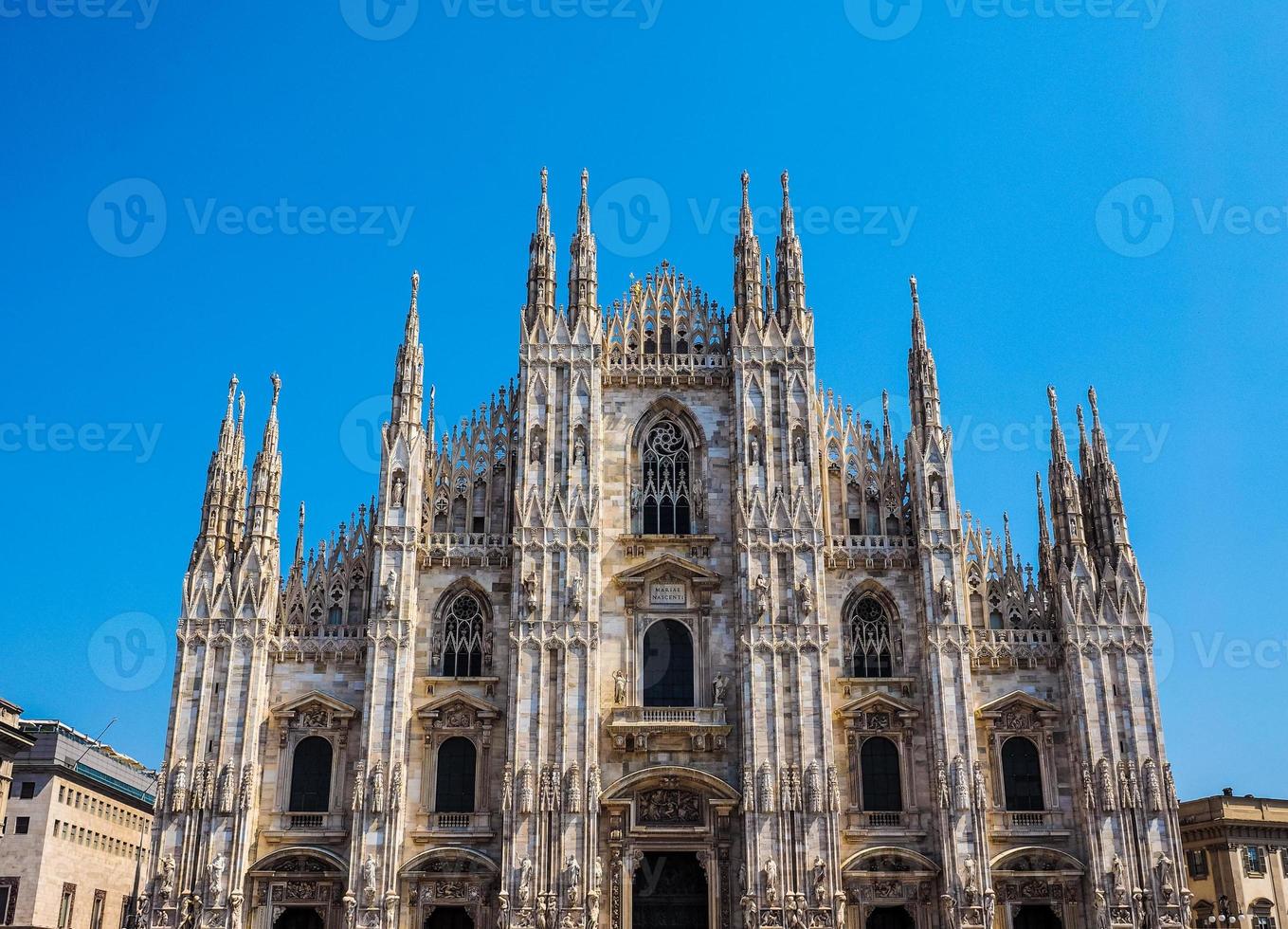 hdr duomo que significa catedral en milan foto