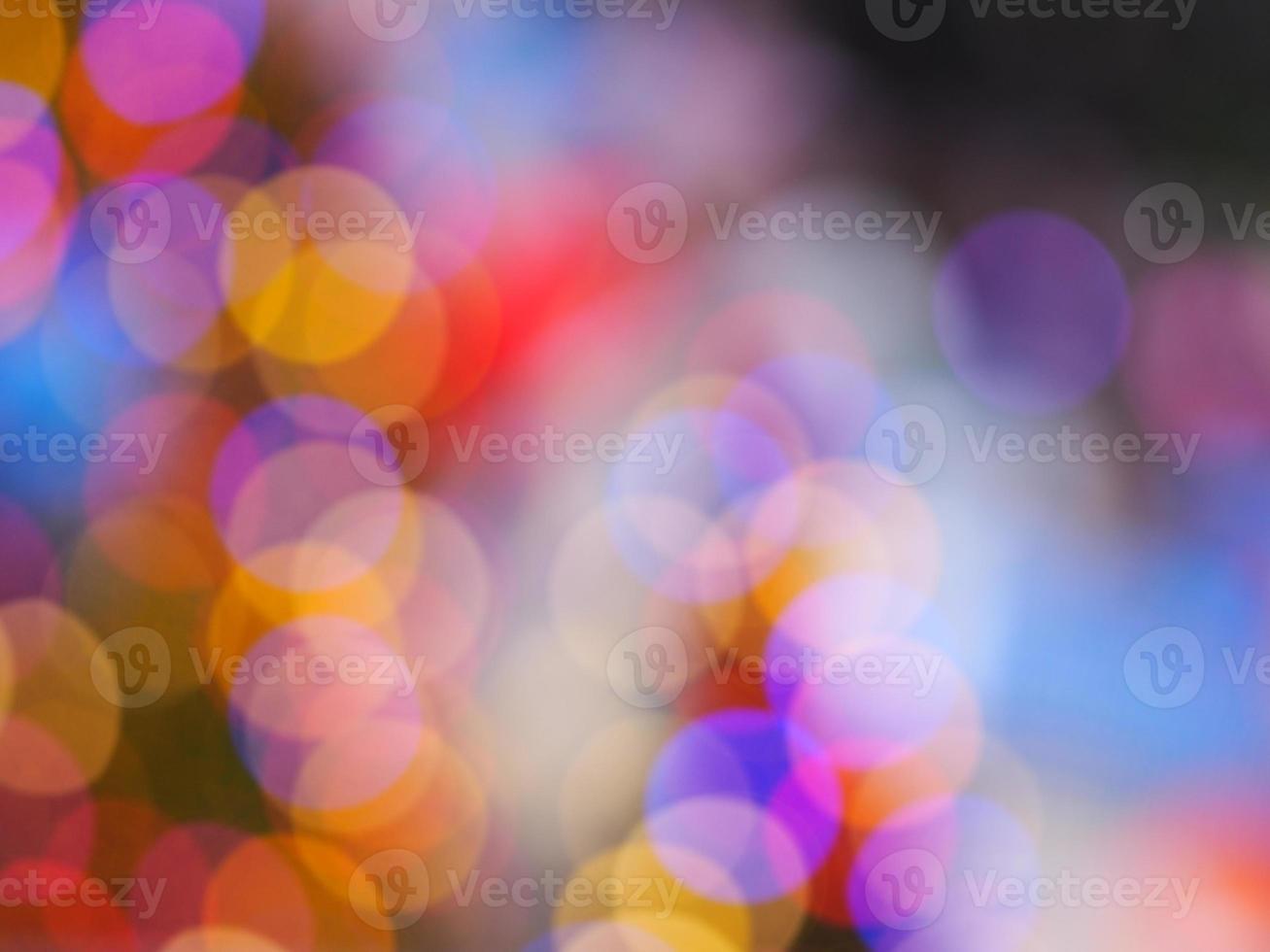 Bokeh de color blanco claro, amarillo y rojo abstracto hermoso fondo blanco, diseño para aplicaciones móviles web de arte en papel cubre banners infográficos de tarjetas redes sociales y escritura de copia foto