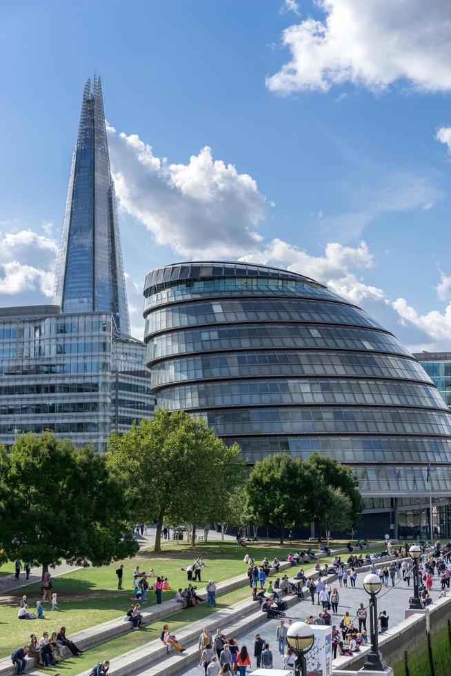 Londres, Reino Unido, 2014. vista del ayuntamiento de Londres y el paseo marítimo foto