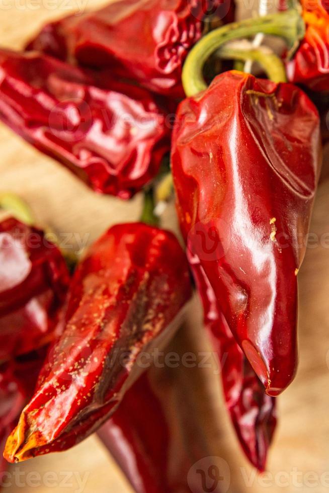 espelette pimiento vegetal seco especia comida comida dieta merienda en la mesa espacio de copia fondo de comida vista superior rústica foto