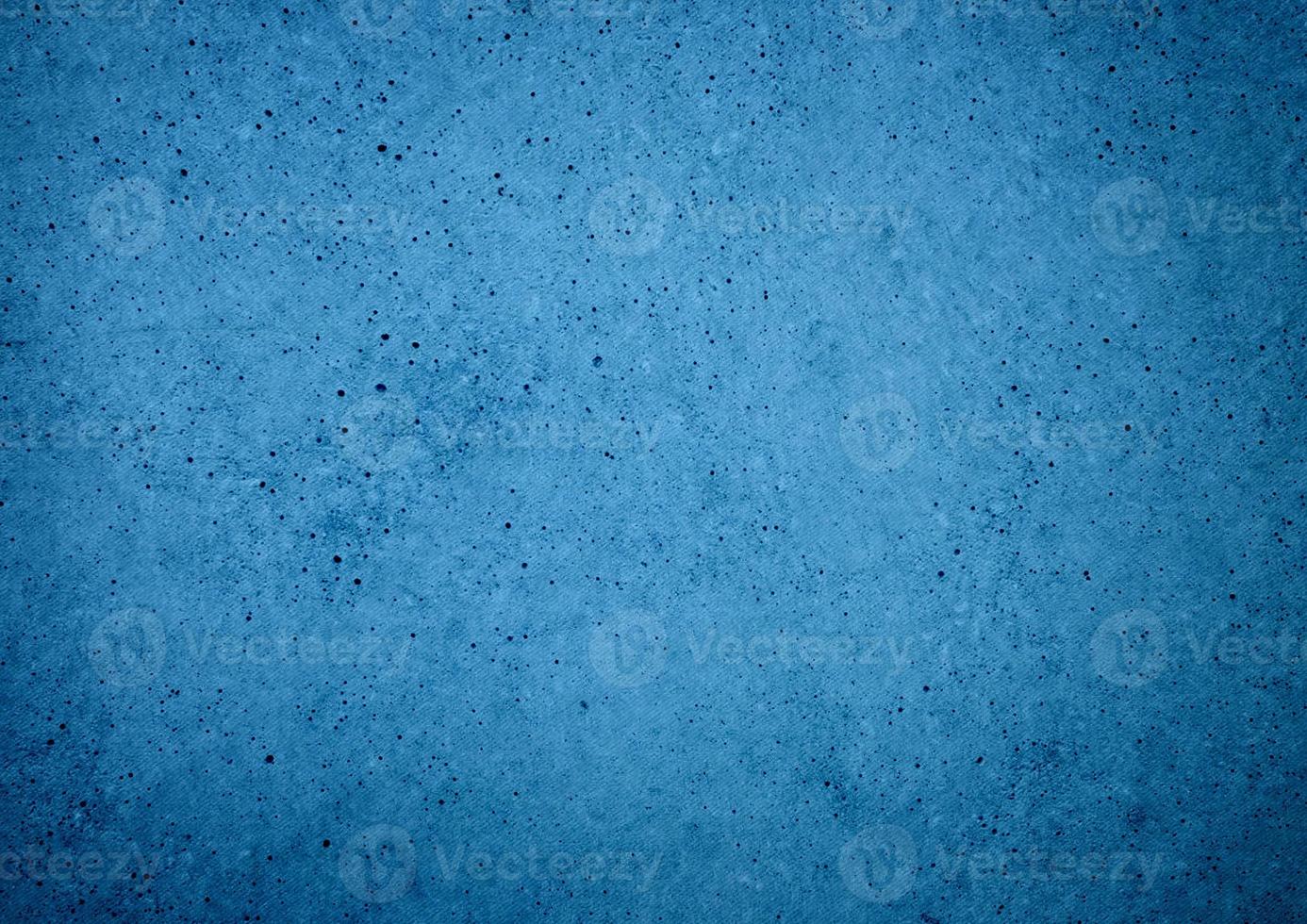 Grungy wall background with line pattern photo
