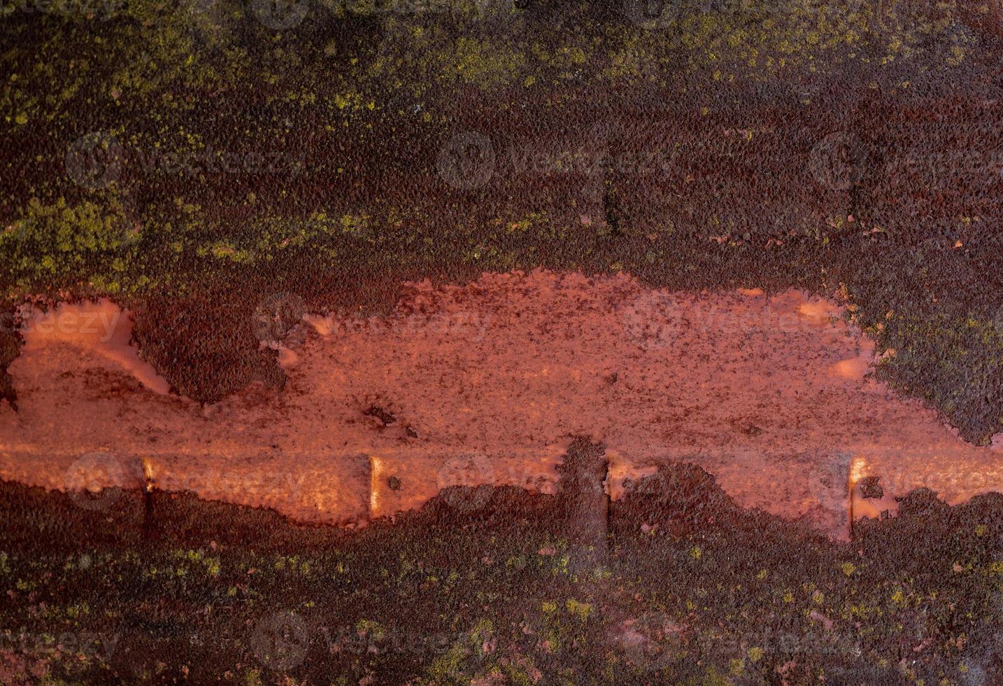 stripe rust on metal photo