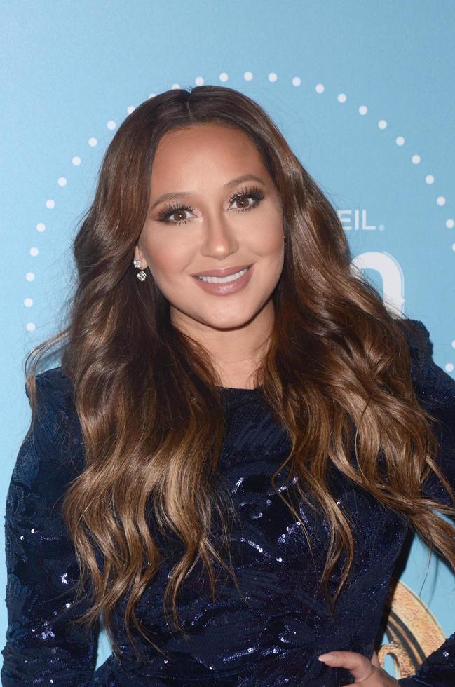 los angeles 12 de diciembre, adrienne bailon en el cirque du soleil presenta el evento de estreno de luzia en el estadio dodger el 12 de diciembre de 2017 en los angeles, ca foto