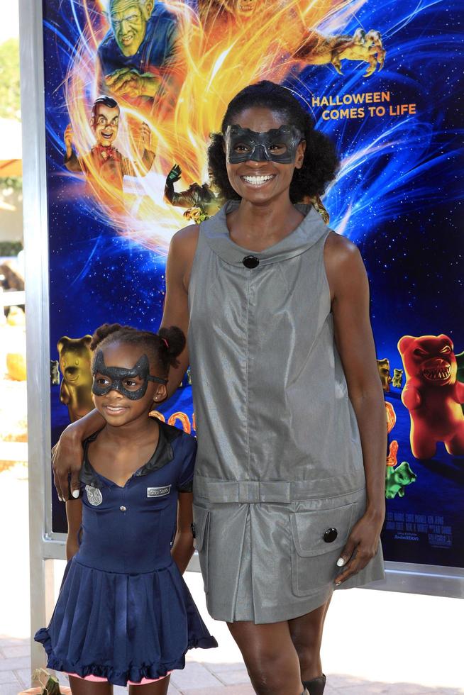 LOS ANGELES  OCT 7, Adina Porter at the Goosebumps 2, Haunted Halloween Special Screening at the Sony Pictures Studios on October 7, 2018 in Culver City, CA photo